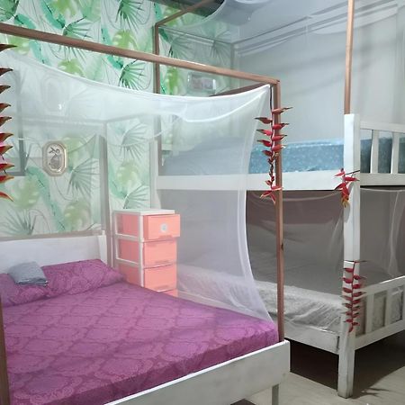 El Faro 13 De Puerto Viejo Hotel Puerto Viejo de Talamanca Екстериор снимка